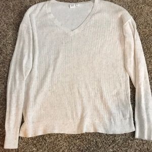 Gap sweater